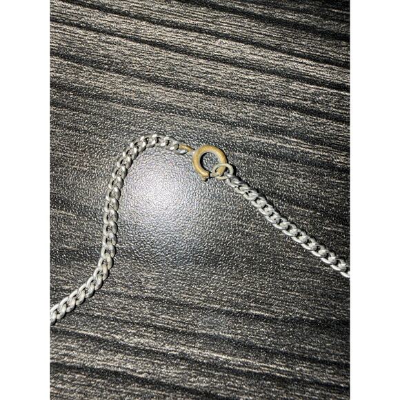 Vintage Arrow Head Necklace 20.75" Long - Picture 3 of 5